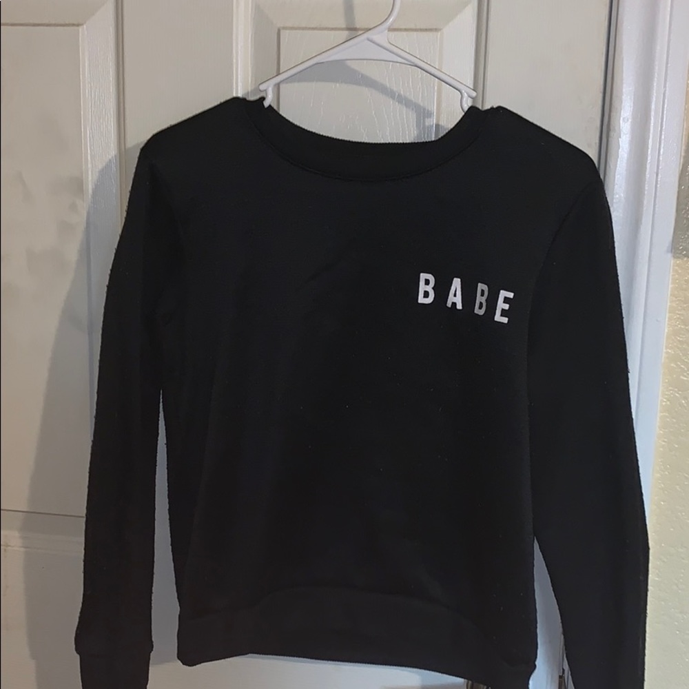 A black and white sweatshirt